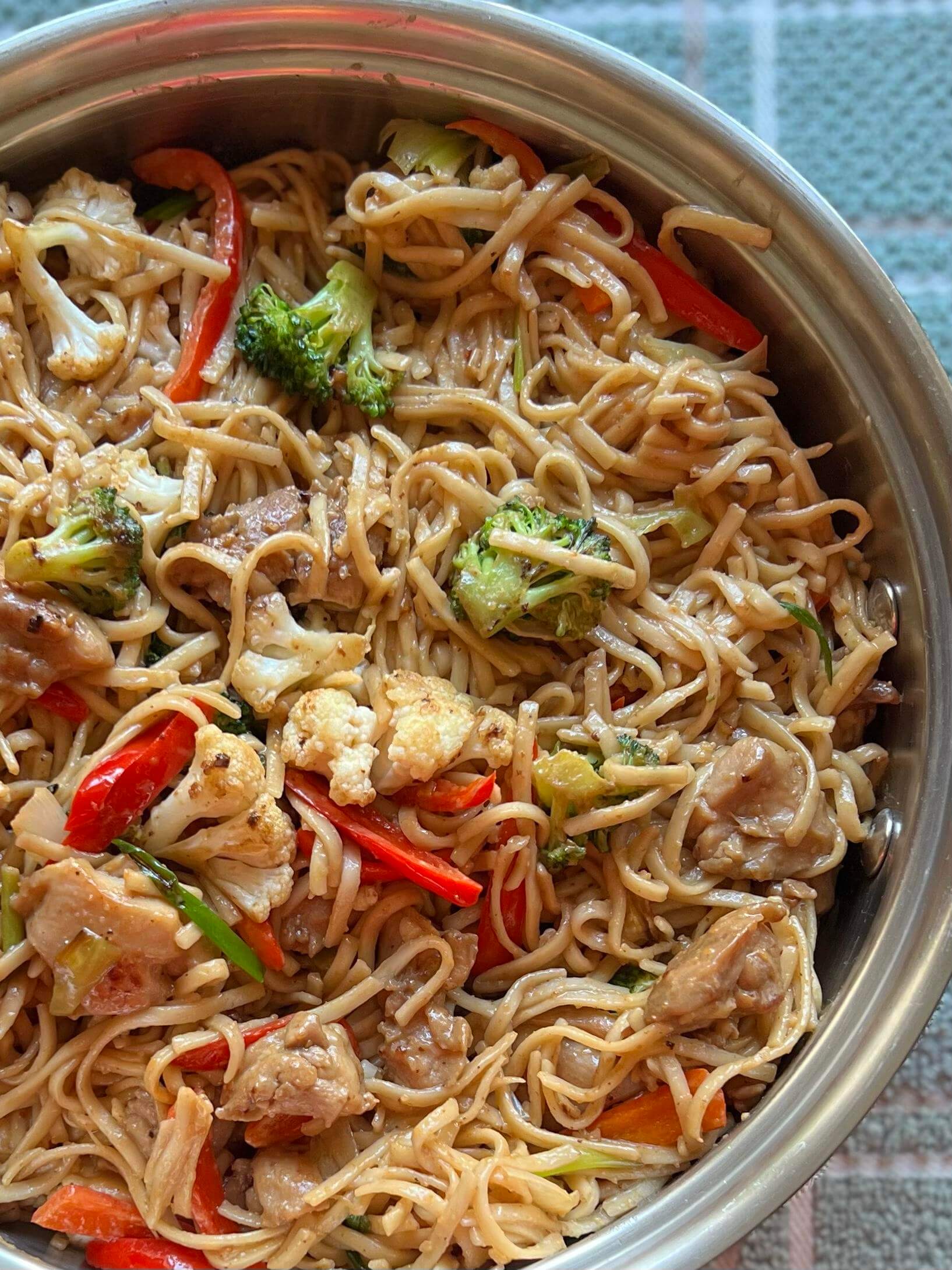 Stir-Fried Chicken & Vegetables With Udon Noodles In Peanut Sauce