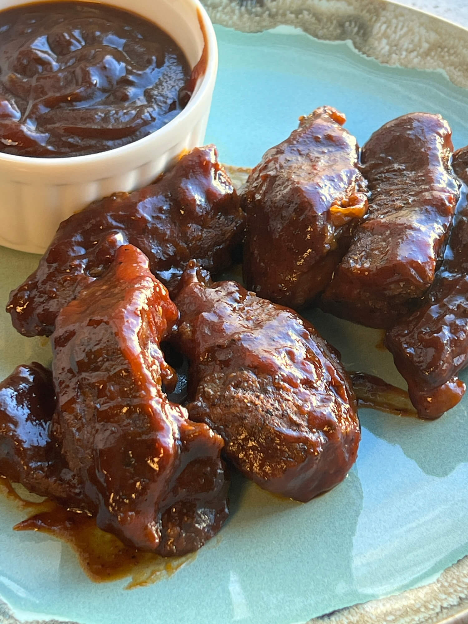 Instant Pot Barbecue Country Style Boneless Beef Ribs