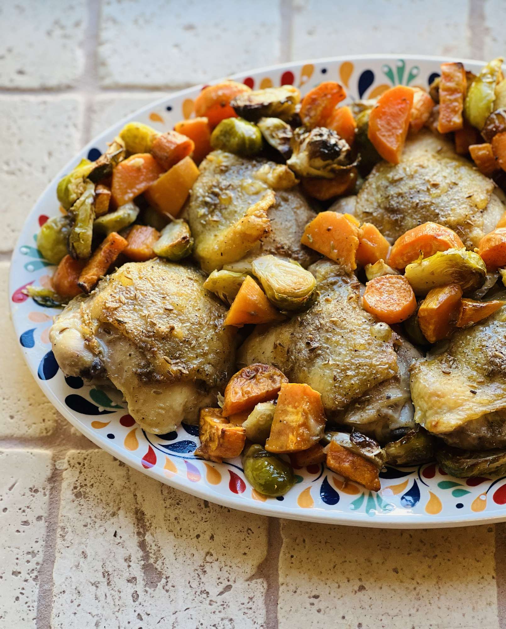 Fennel-Crusted Chicken With Vegetables Tray Bake